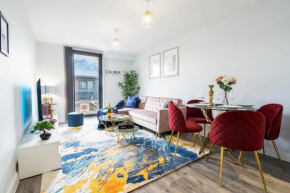 CALIBER STAYS Apartments & Homes - The Aphrodite Suite- 2 Bedroom Apartment - City Centre - FREE NETFLIX & ROOFTOP SKYLINE VIEWS